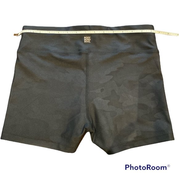 NEW (M) AQUA LA VIE EN ROSE 🇨🇦 NEW Workout Shorts Black Sz M Moisture Wicking - Picture 1 of 7